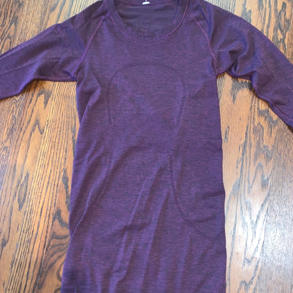 Lululemon Swiftly Tech Long Sleeve Crew